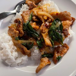 พริกเผา หมูชิ้น