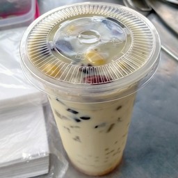เต้าฮวยนมสดเย็นครบเครื่อง