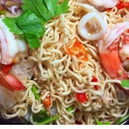 ยำมาม่าทะเล