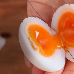 ไข่เป็ดคัดพิเศษ3ใบ+น้ำจิ้มแจ่ว