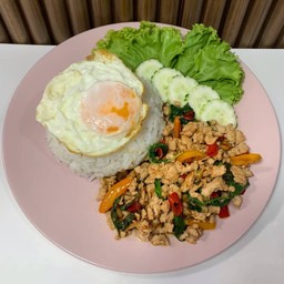 อาหารตามสั่ง กะเพรา ก๋วยจั๊บญวน ส้มตำรสเด็ด