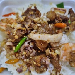 Garlic and Bird's Eye Chili Fried Mixed Rice