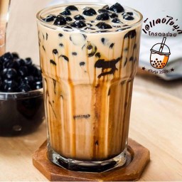 เจ๊เเดงชาไข่มุกโครตอร่อย ตำนานเจ๊เเดงมุกหนึบ