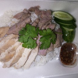 999โคตรข้าวเนื้ออบ