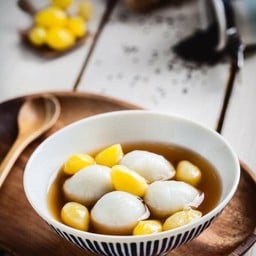 บัวลอย แปะก๊วย น้ำขิง