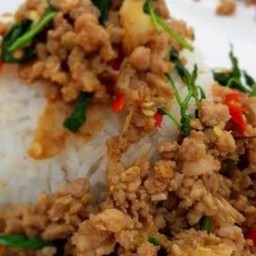 กะเพรานายนอ ( หอแซ่บ ) - ตลาดโกสุมร่วมใจ ตลาดโกสุมร่วมใจ