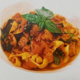 Tagliatelle with eggplant