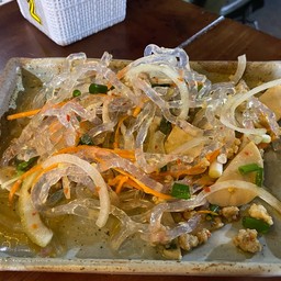 ยำสาหร่ายแก้ว