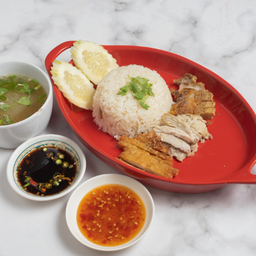 ข้าวมันไก่+หมูกรอบ