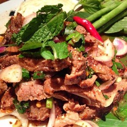 น้ำตกหมู