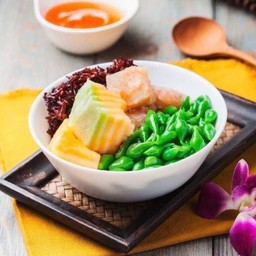 ชุดลอดช่องไทย