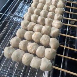 นายน้อยลูกชิ้นปิ้ง & ร้านพรรณเจริญ