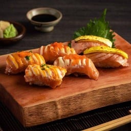 Oka Shabu & Sushi เดอะสตรีทรัชดา