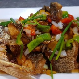 ปลากะพงสามรส