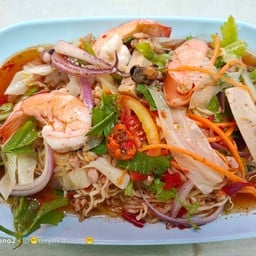 ยำมาม่า