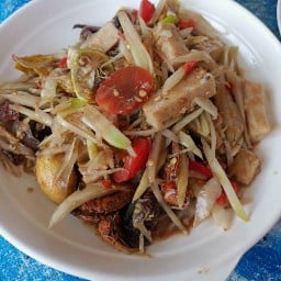 คุณหนิงส้มตำต้นคูณ+กาแฟสด ถนนสืบศิริ