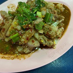 น้ำตกเนื้อ