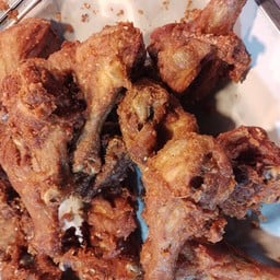 ป้านางไก่ทอด