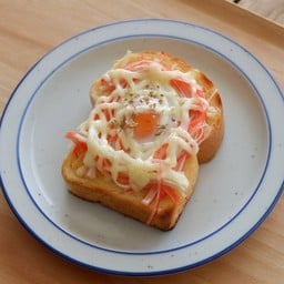 โชคุปังโทสต์ไข่ลาวา ปูอัดมาโย