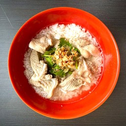 ข้าวต้มกระดูกอ่อนตุ๋นยาจีน