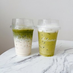 Autumn cafe หมู่บ้านสุขภิรมย์