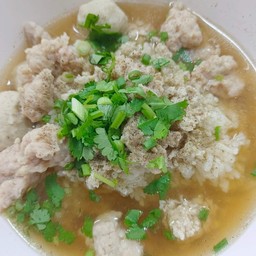 ข้าวต้มหมูเด้ง หมูสับ