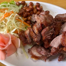 หมูทอดบ้านไม้
