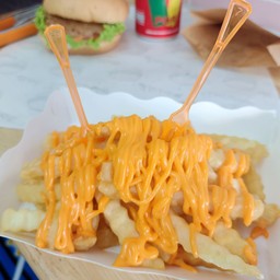 เฟรนช์ฟรายส์ราดชีส ไซส์M