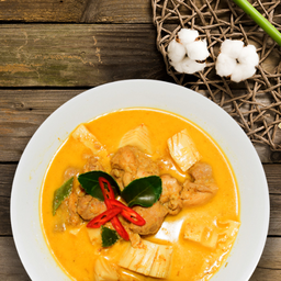 แกงไก่ใส่หน่อไม้