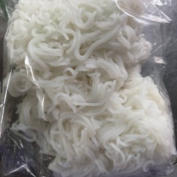 เส้นขนมจีน