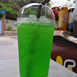 น้ำเขียวโซดา เย็นๆ
