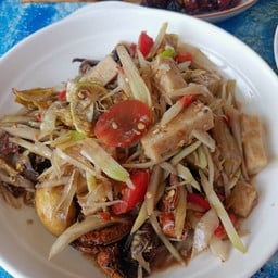 ส้มตำไก่ย่าง-วัชรสฤษดิ์