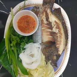 ปรีชา เมี่ยงปลาอบโอ่ง หัวทะเล