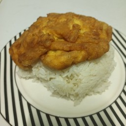 ข้าวไข่เจียวหมูสับ