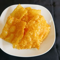 เกี๊ยวทอดกรอบ