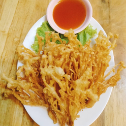 เห็ดเข็มทองทอดกรอบ