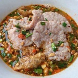ก๋วยเตี๋ยวต้มยำ หมูเด้ง