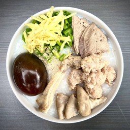 โจ๊กใส่ไข่เยี่ยวม้า พิเศษ
