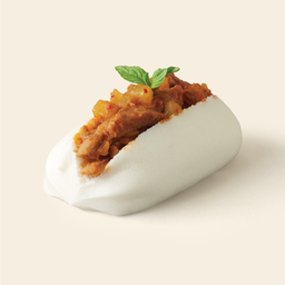 หมั่นโถวแกงเผ็ดเป็ดย่าง