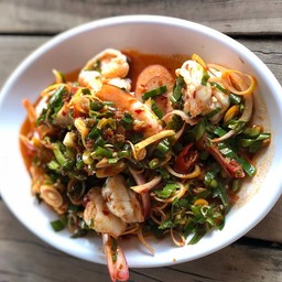 พล่ากุ้ง