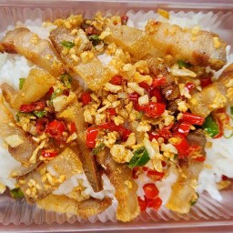 A AM food home (กระเพรา คั่วพริกเกลือ ตามสั่ง) A AM food home (กระเพรา คั่วพริกเกลือ ตามสั่ง)