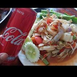 อร่อยซ่าไปกับโค้ก ตำกุ้งสด