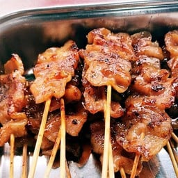 อบเชย หมูย่างโบราณ ถ.โฉลกรัฐ