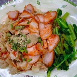 เกาเหลาเนื้อธัญรส (หนองแค) หนองแค
