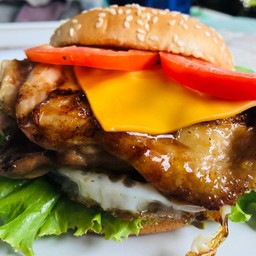 เบอร์เกอร์ไก่ย่างเทอริยากิ B
