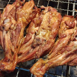 น่องไก่อบโอ่งนุ่มๆ