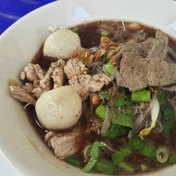 Grandma Ree's Pork Noodle Shop