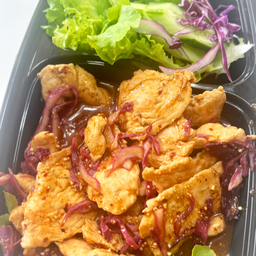 ยำอกไก่แซ่บ (ซิกเนเจอร์)