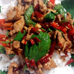 Rice With Basil Leaves And Fresh Chili (You Can Choose The Meat)