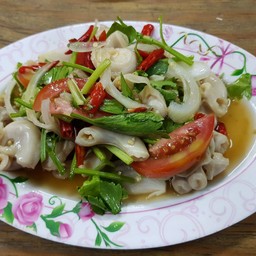 ยำไส้ตัน